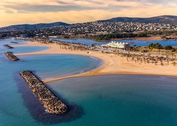 Le Venise 3 Etoiles Frejus